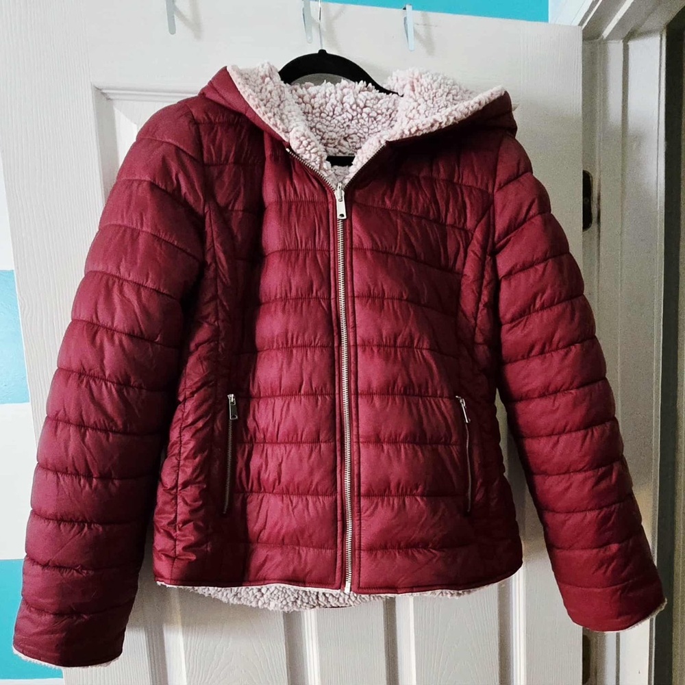 Love Tree Maroon Puffer Jacket with Hood